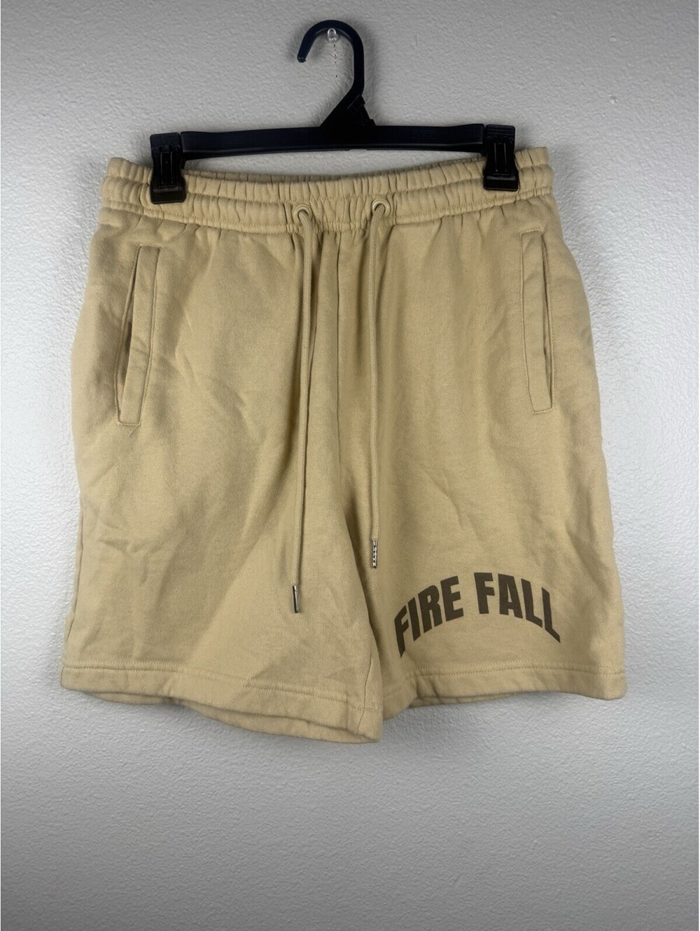 Shaka Wear Fire Fall Shorts Mens M Tan Fleece 6.5” Inseam Streetwear Sweat